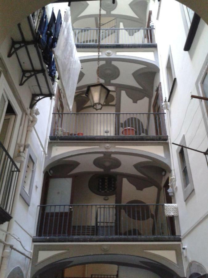 Casa Maga Bed & Breakfast Napoli Dış mekan fotoğraf